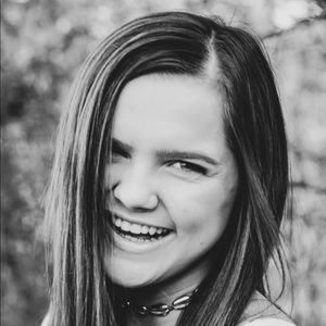 Meet your Posher, Avery